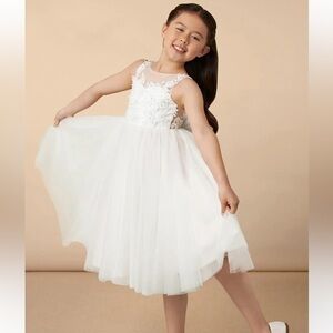 New AZAZIE JUNABEE Ivory A-Line Lace Tulle Dress flower girl
